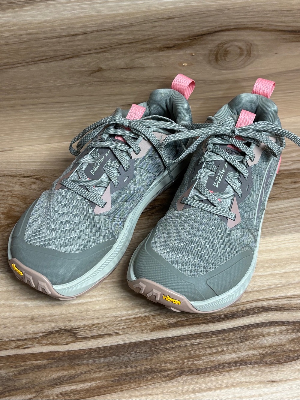 Altra Lone Peak 9+ Trail-Running Shoes Womens Size 7.5